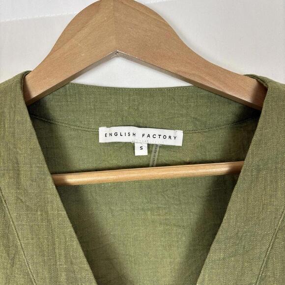 English Factory Khaki Green Long Sleeve Button Down Tie Front Crop Top Size: S - Picture 5 of 6